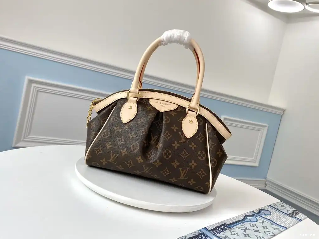 VUITTON TIVOLI LOUIS 0526
